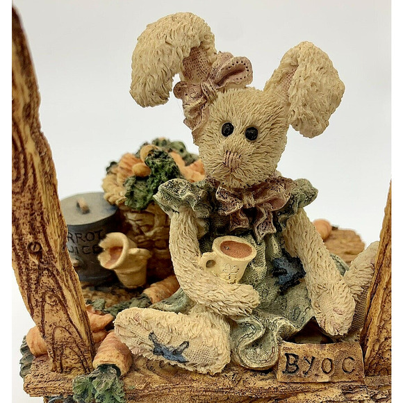San Francisco Music Box Boyds Bears Bunny Rabbit Carrot Juice Farmstand Tested - Picture 2 of 11